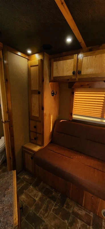 Used 2008 Dream Coach Platinum 3 Horse Trailer