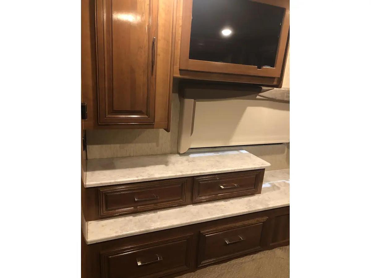 Used 2019 Coachmen Mirada Select 37SB Class A Motorhome