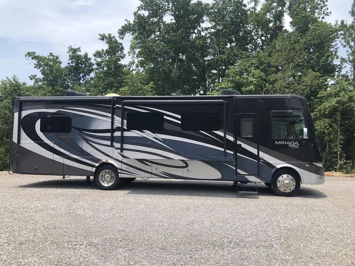 Used 2019 Coachmen Mirada Select 37SB Class A Motorhome