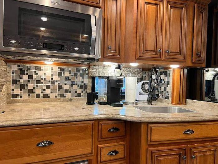 Used 2017 Newmar Dutch Star 4326