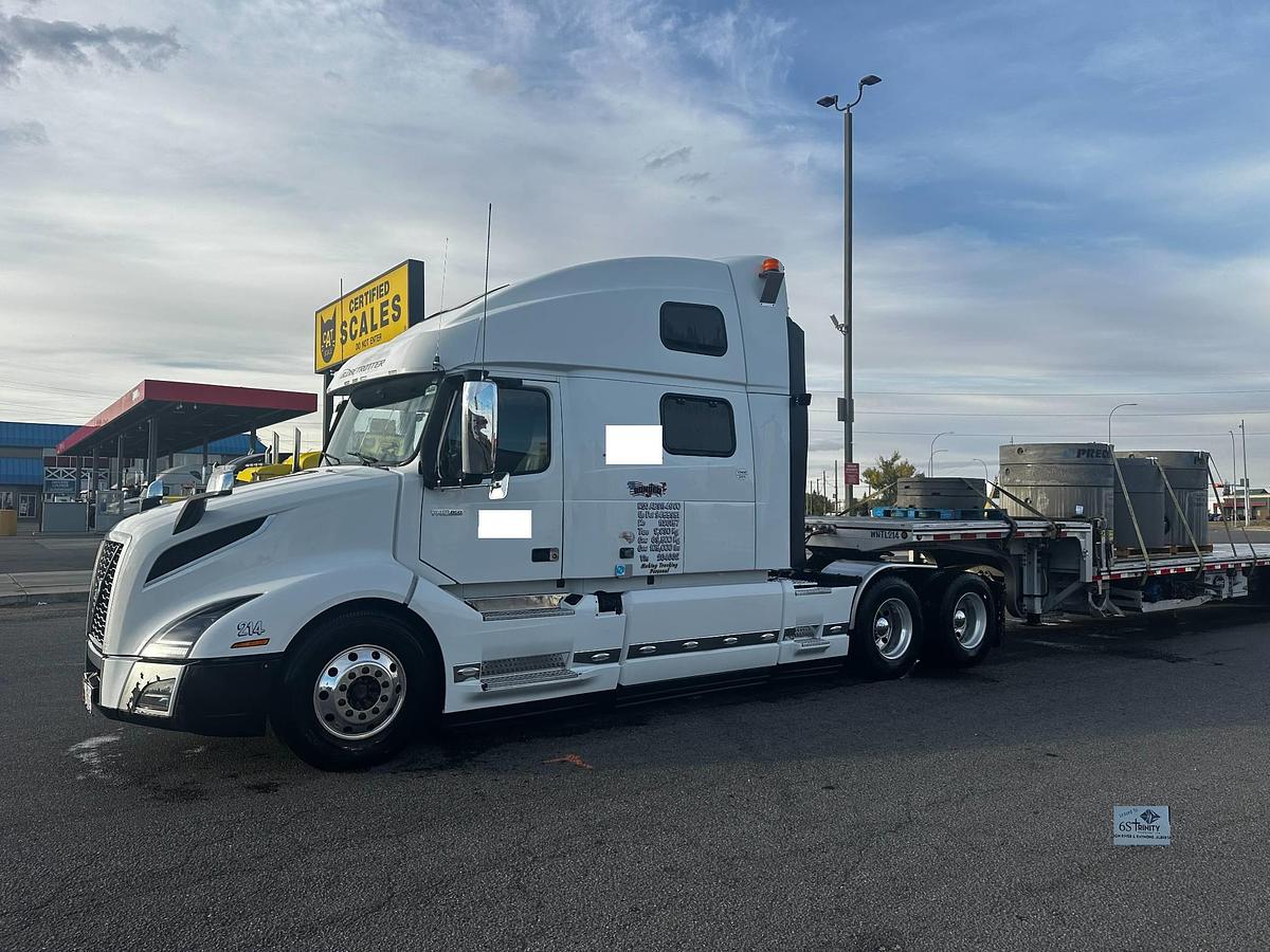 Used 2020 Volvo VNL860 XL Globetrotter