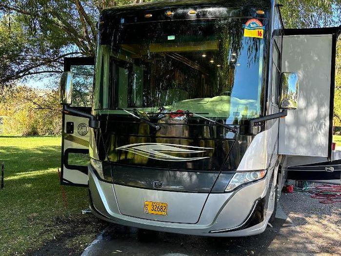 Used 2018 Tiffin Motorhomes Allegro Red 33AA