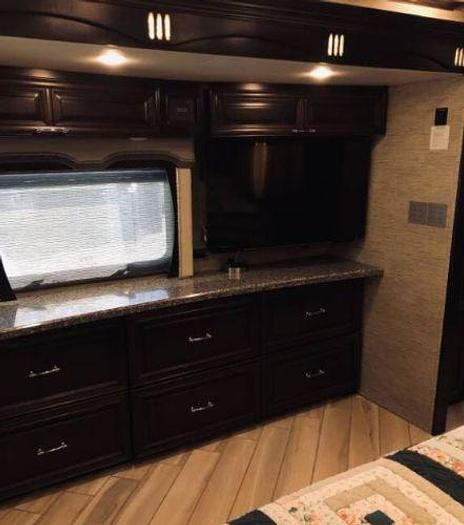 Used 2016 Newmar Mountain Aire 4565