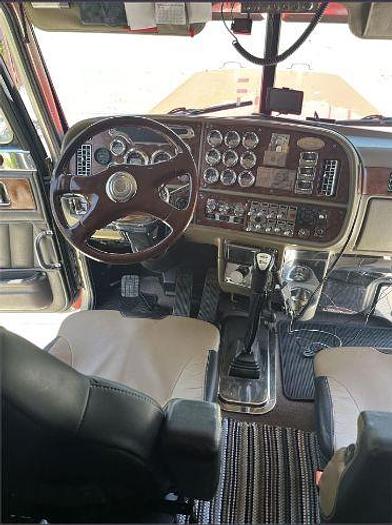 Used 2004 Peterbilt 379