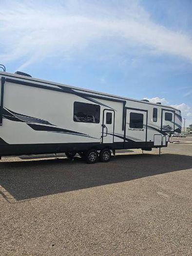 Used 2022 Heartland Milestone 370FLMB