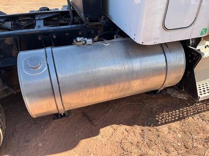 Used 2014 KENWORTH T800