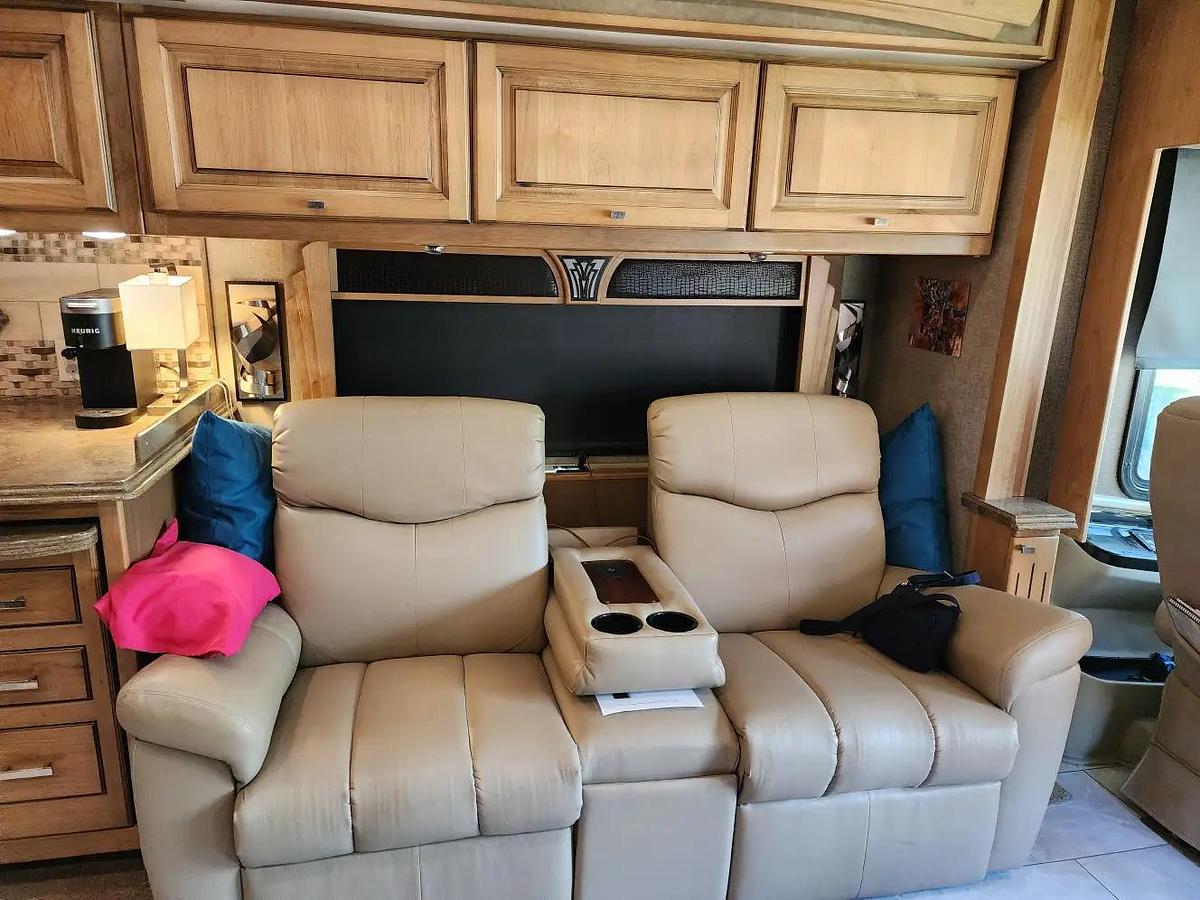 Used 2017 Tiffin Phaeton XSH 40IH