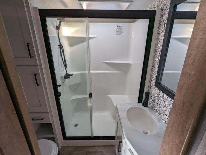 Used 2022 Keystone Arcadia 3660RL