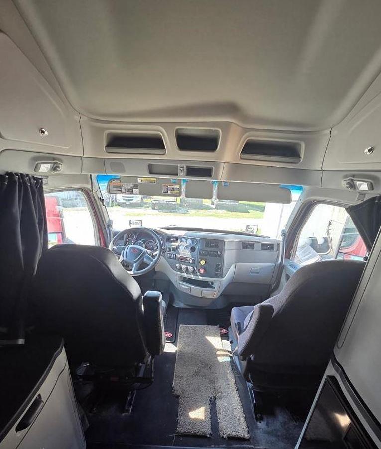 Used 2019 PETERBILT 579