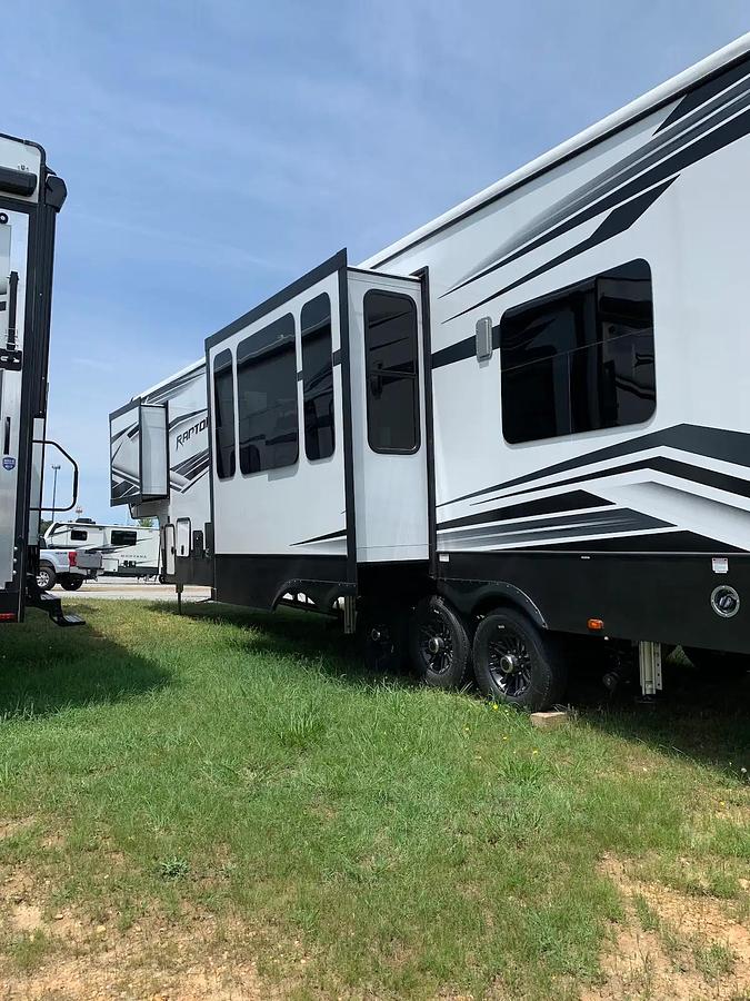 Used 2021 Keystone Raptor 429 Luxury Toy Hauler