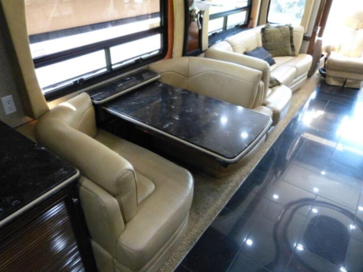 Used 2013 Newmar Essex 4544