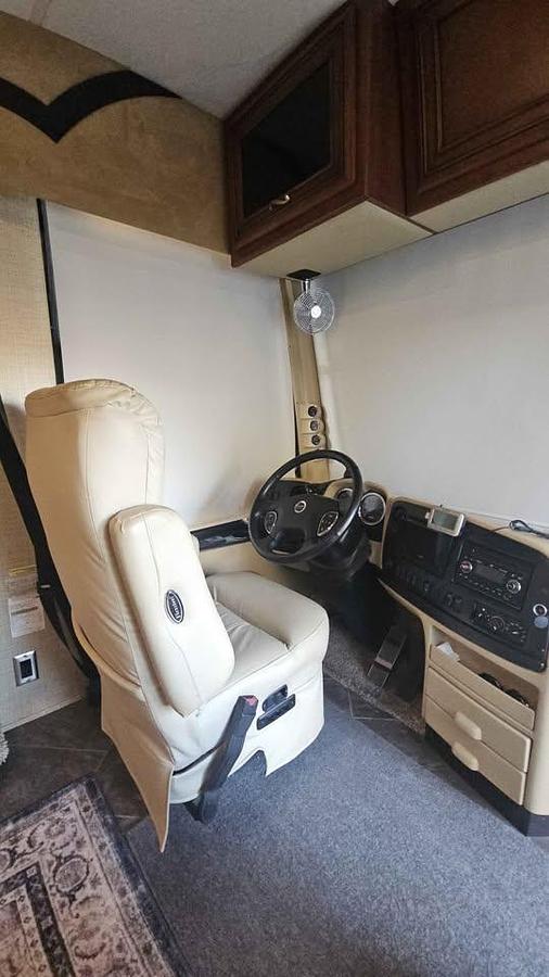 Used 2014 Newmar Ventana LE3436