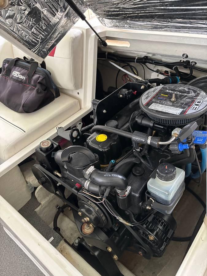 Used 2017 Bayliner 175