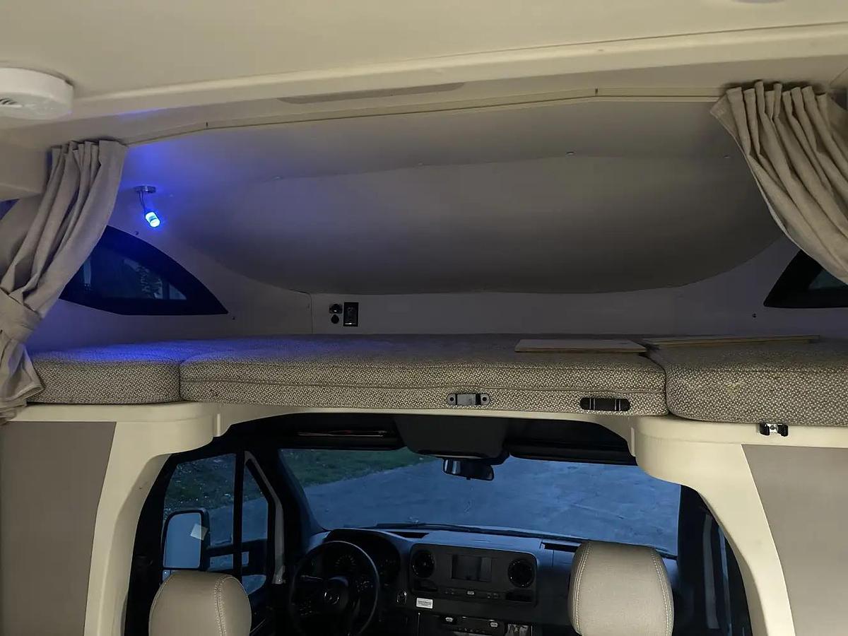 Used 2020 Winnebago View 24J