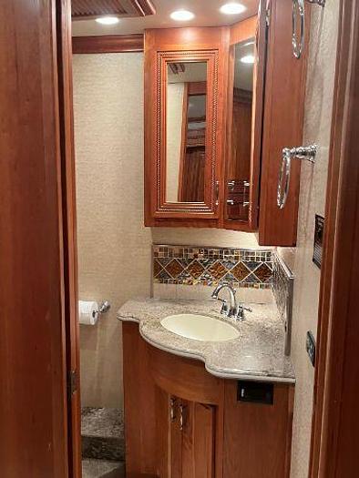 Used 2008 American Coach American Eagle 42F