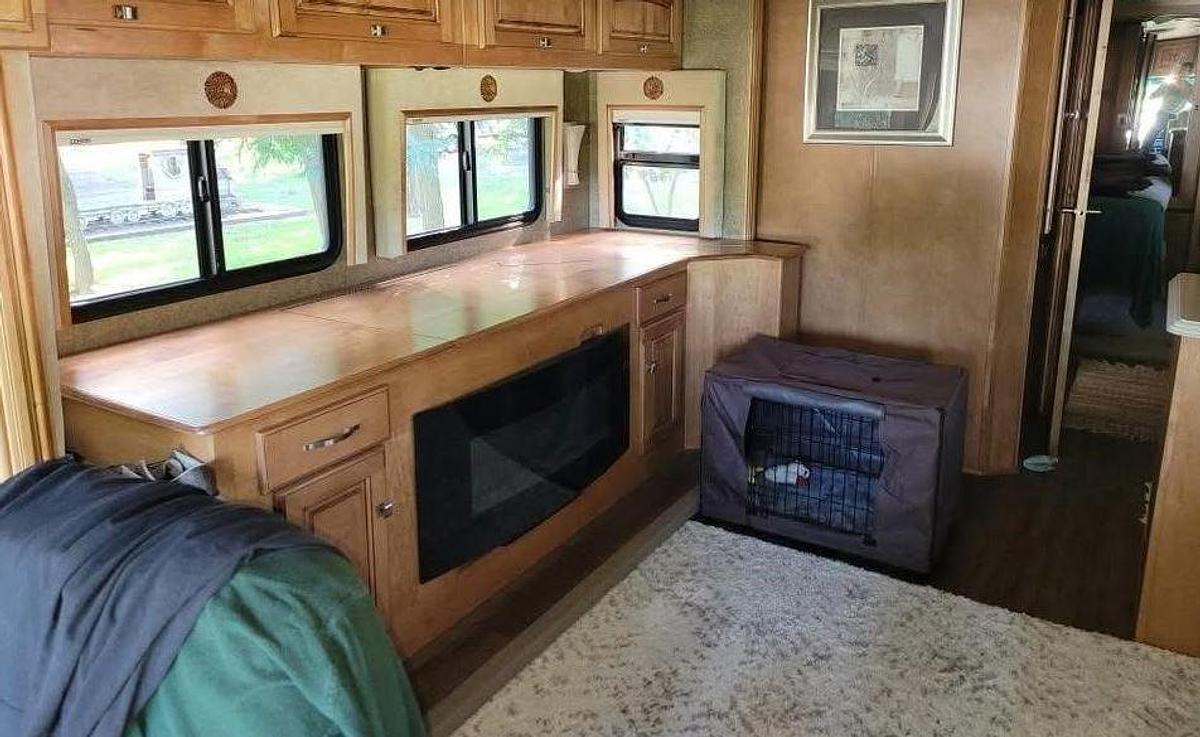 Used 2013 Winnebago Journey 34B Class A Motorhome