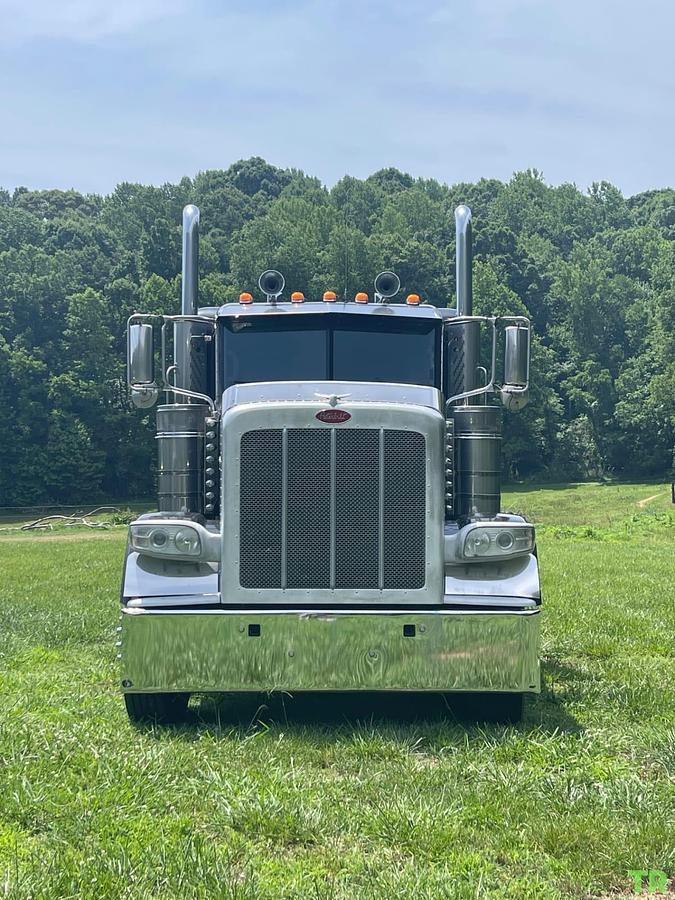 Used 2017 Peterbilt 389 — Cummins Diesel, Inframe Rebuilt Engine with Only 400 Miles