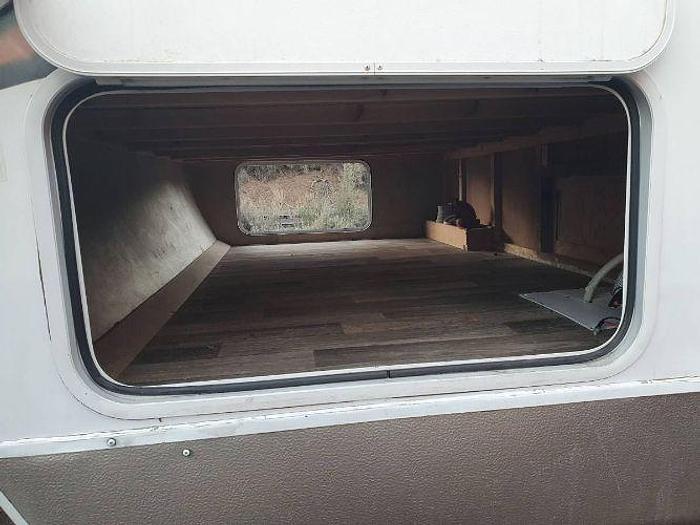 Used 2009 Skyline Layton 1811