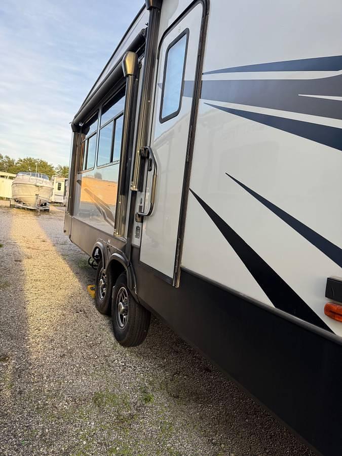 Used 2021 Keystone Montana High Country 331RL