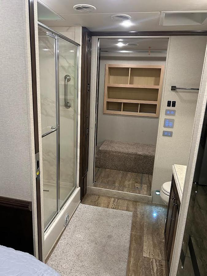 Used 2019 Newmar Dutch Star 4362 Class A Motorhome