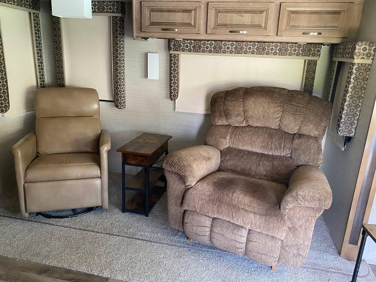 Used 2019 Jayco Precept Prestige 36H Class A Motorhome