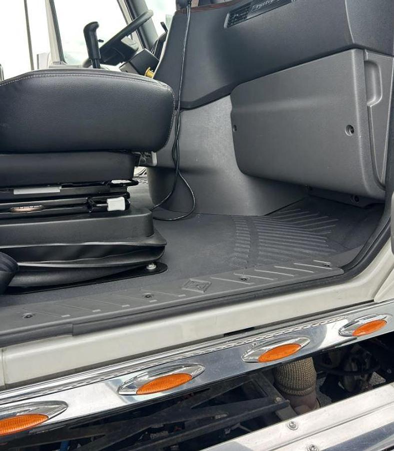 Used 2023 INTERNATIONAL HX