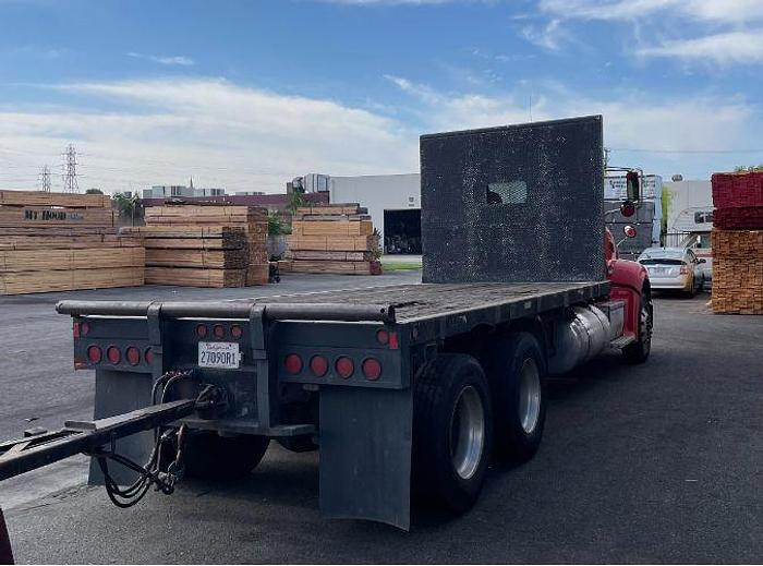 Used 2009 Peterbilt 386