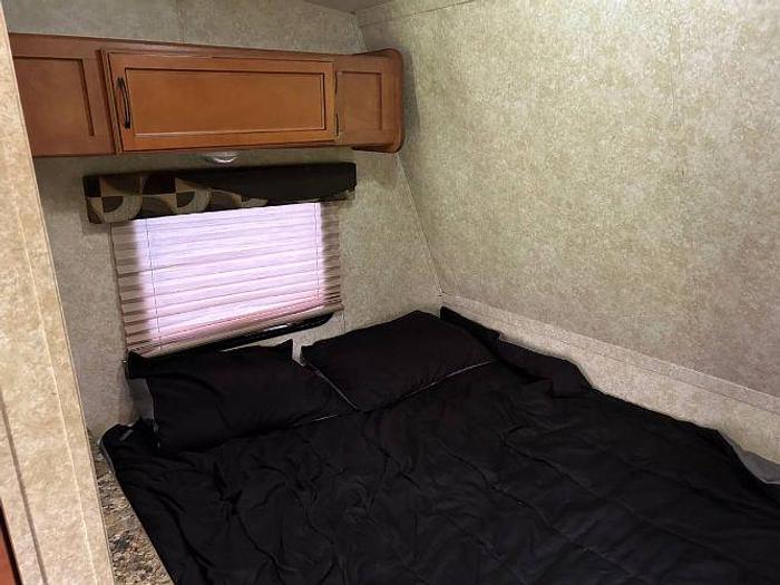 Used 2014 Gulf Stream Track & Trail 24RTH