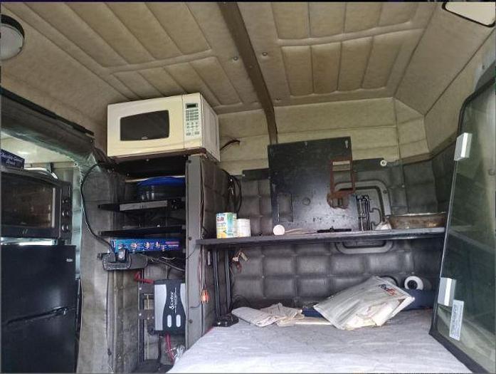 Used 2000 Peterbilt 379EXHD