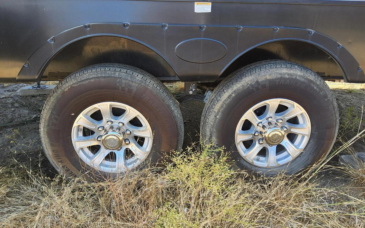 Used 2020 Heartland Bighorn Traveler 38FL Fifth Wheel