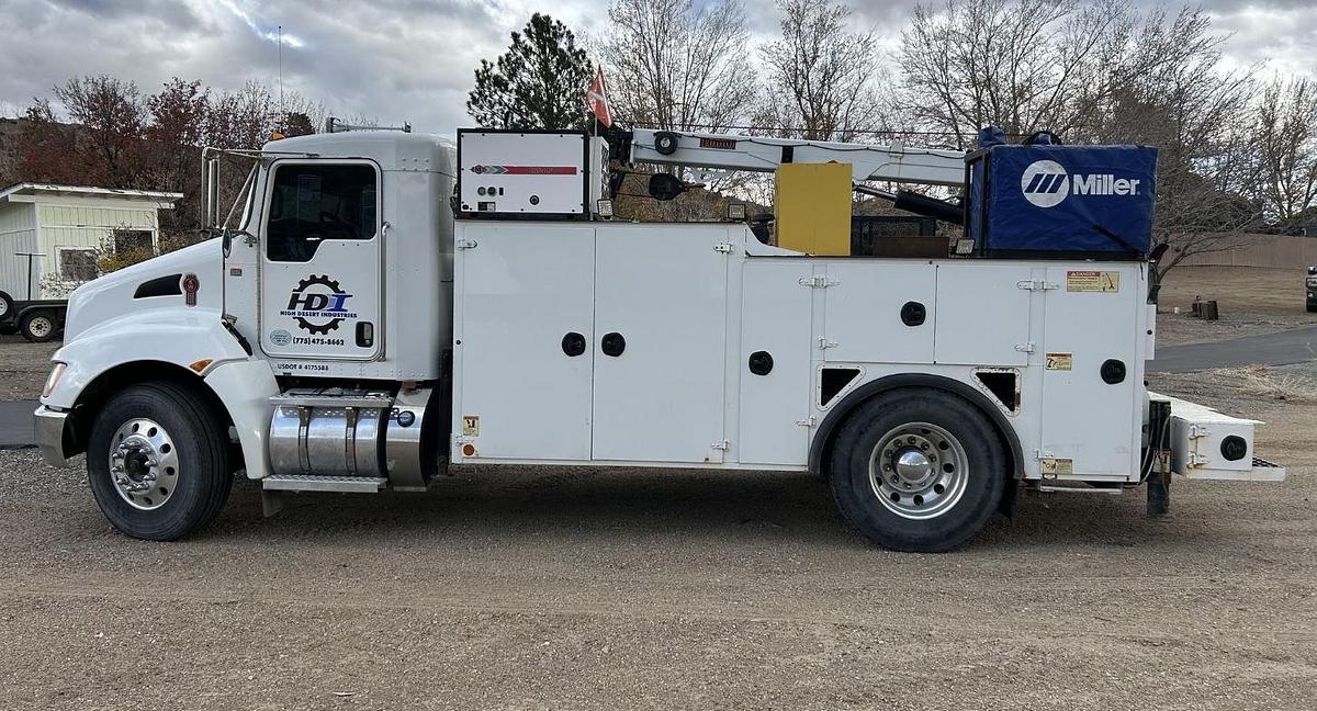 Used 2016 Kenworth T370