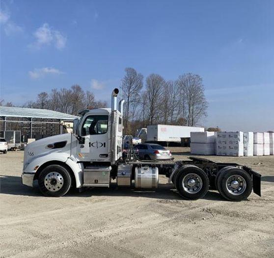 Used 2020 Peterbilt 579