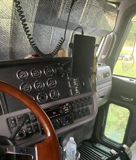 Used 2017 Peterbilt 389