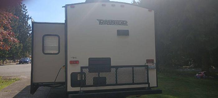 Used 2018 Forest River Rainier