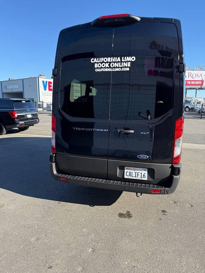 Used 2023 Ford 350hd Transit Limo Van Sprinter