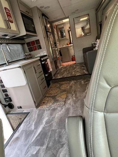 Used 2022 Thor Quantum LC25