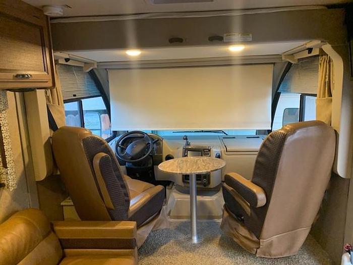 Used 2015 Thor Motor Coach Axis 25.2