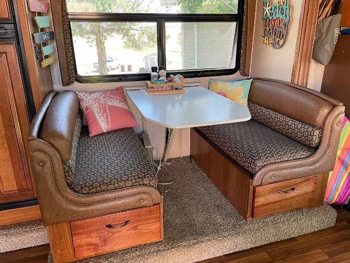 Used 2016 Jayco Greyhawk