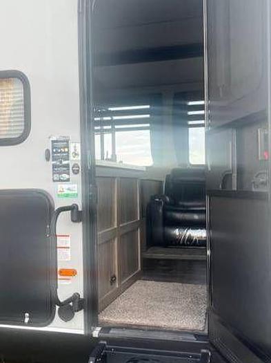 Used 2022 Cherokee Wolfpack 315 Pack 12