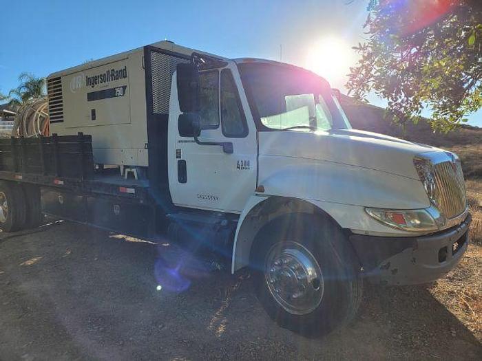 Used 2003 INTERNATIONAL DT