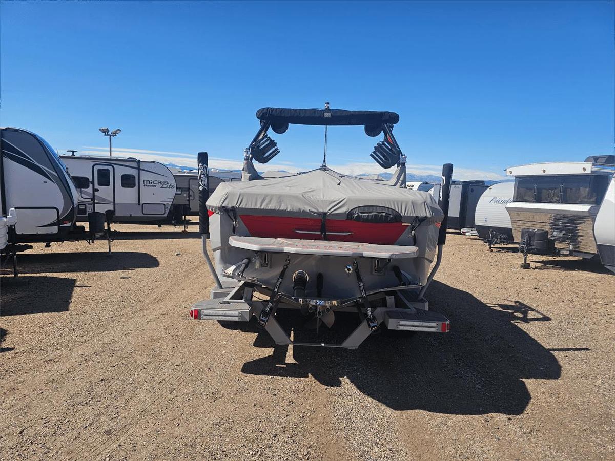 Used 2024 Supreme S220 Pontoon Boat
