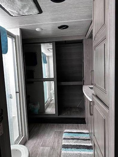 Used 2021 Keystone Montana Legacy 3931FB