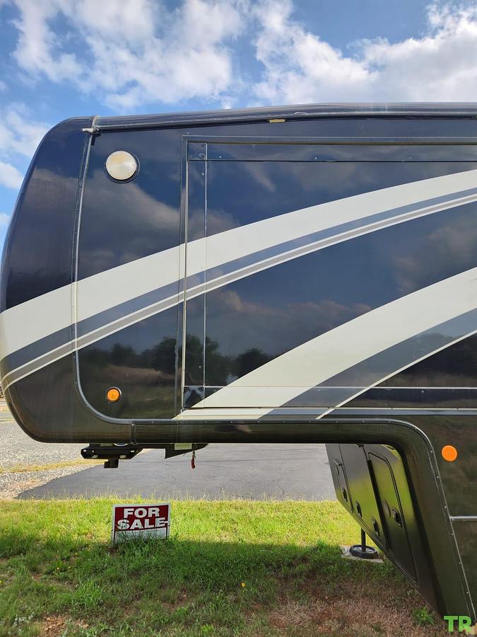 Used 2020 DRV Mobile Suite 44 Columbus