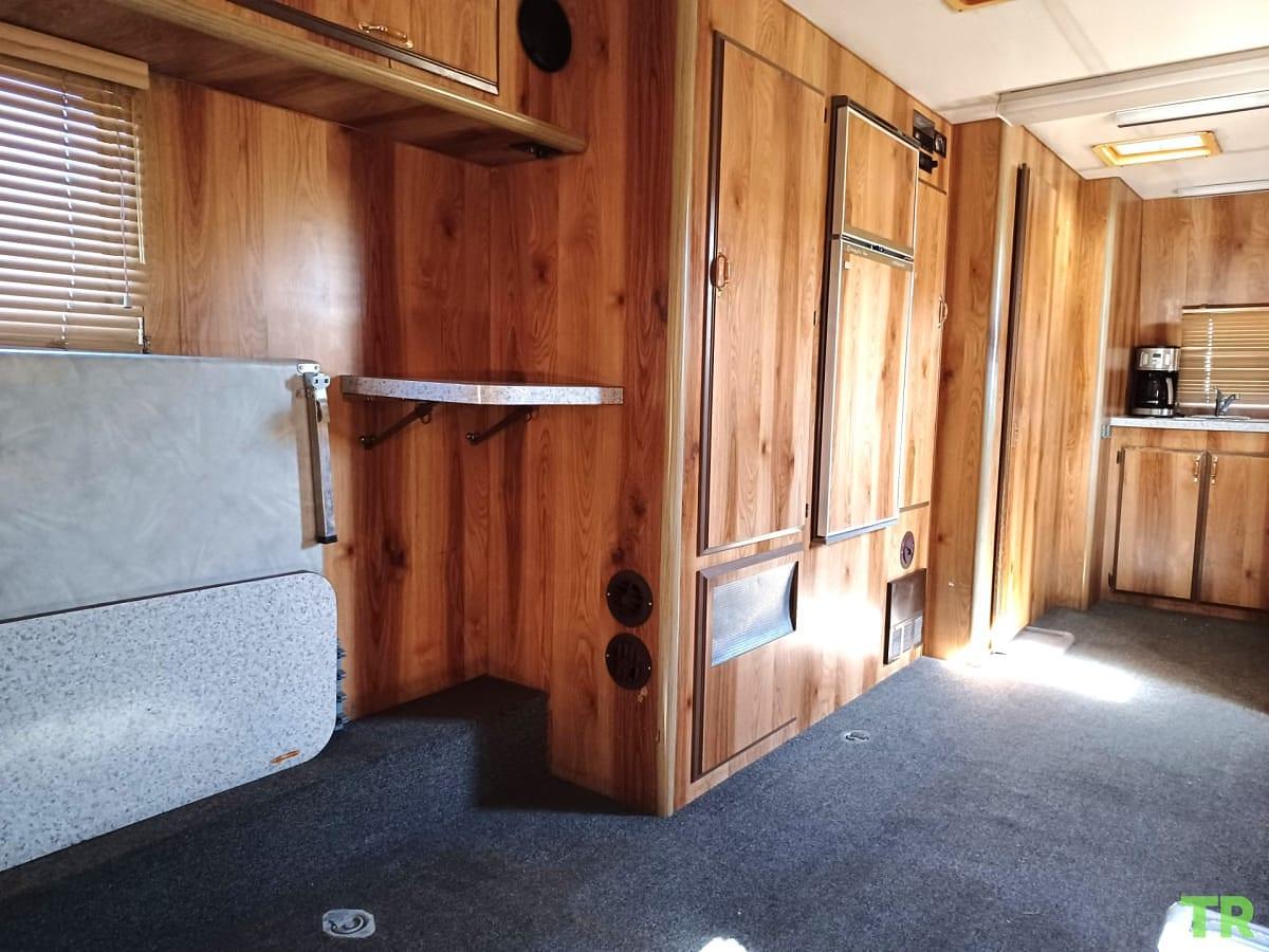 Used 1990 Sport Trailer Toy House