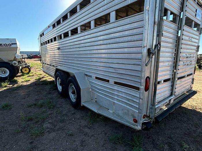 Used 1992 Featherlite Gooseneck Horse Stock Trailer