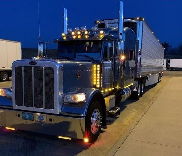 Used 2016 Peterbilt 389