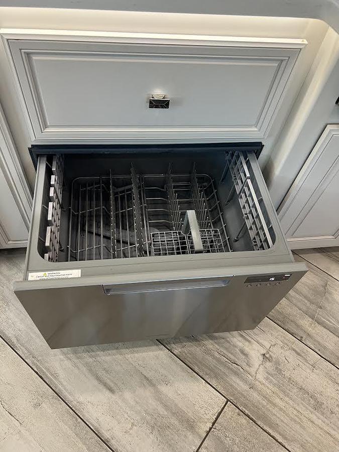 Used 2022 Fleetwood Discovery LXE 40M Class A Motorhome