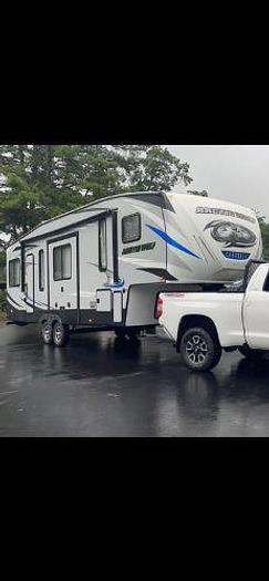 Used 2019 Forest River Artic wolf