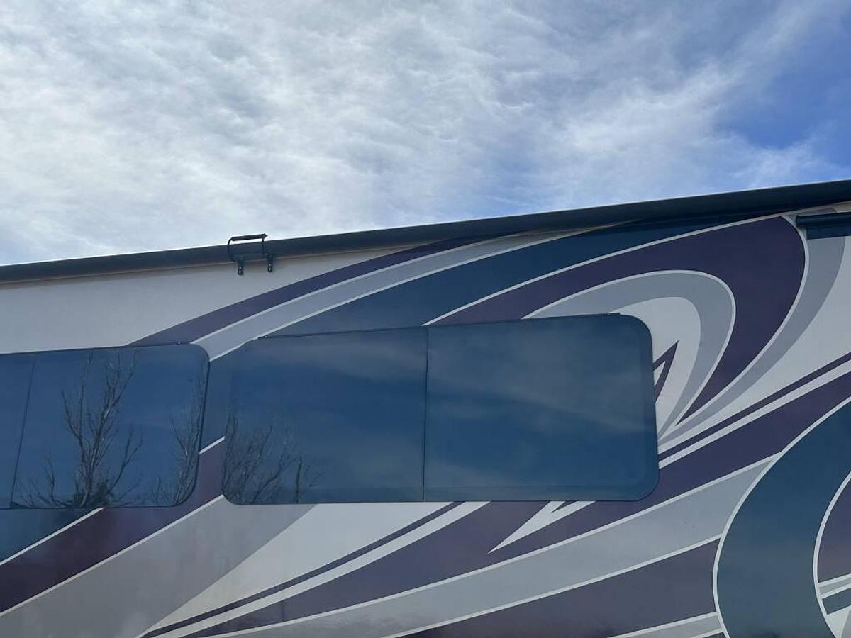 Used 2019 Fleetwood Southwind 34C