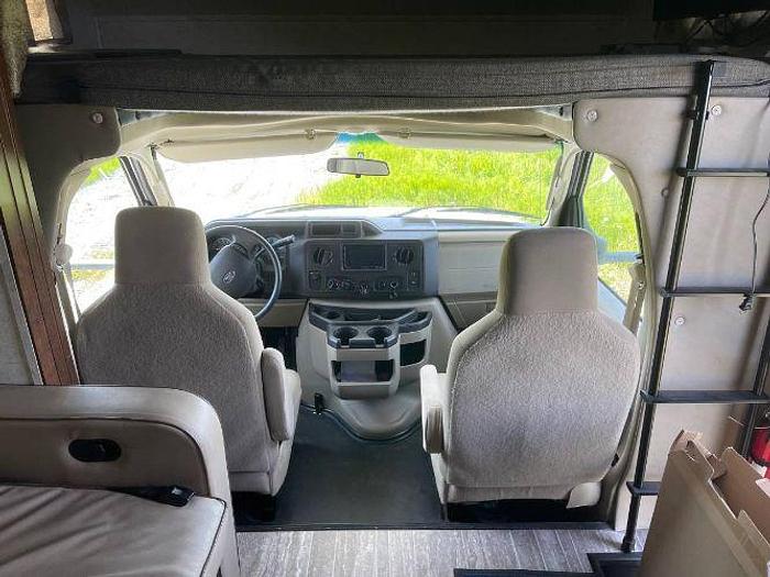 Used 2020 Forest River Sunseeker 2850S LE